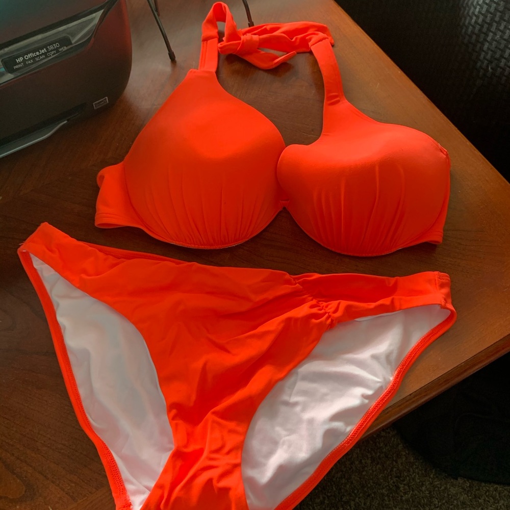 VS Bikini
